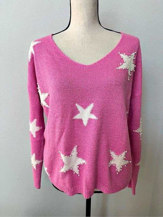 Altar'd State Sweaters - Altar’d State Star V-Neck Sweater in Pink Size Medium Like New